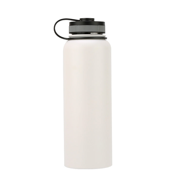 New large-capacity insulated sports bottle